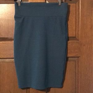 LuLaRoe Cassie skirt. Size m